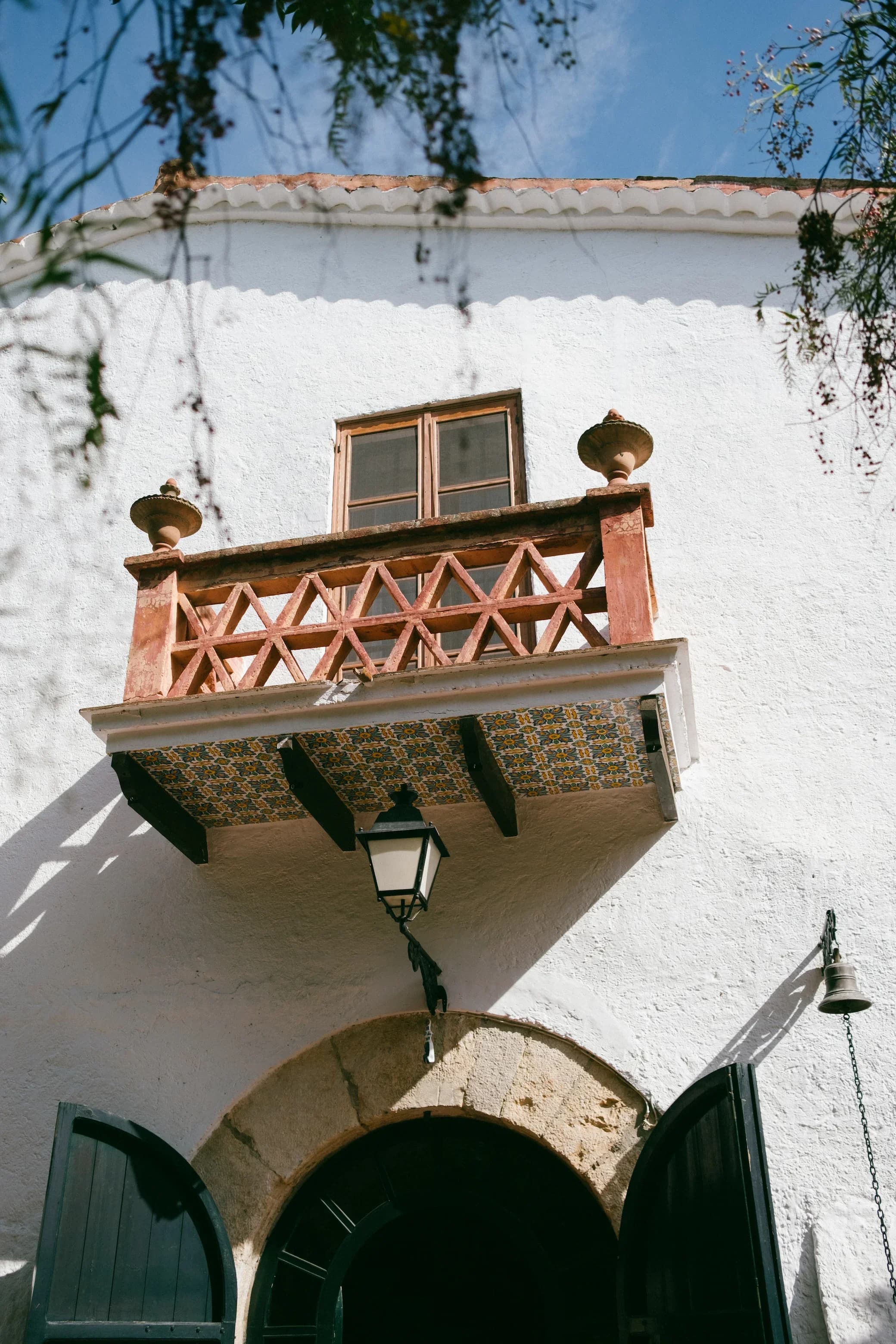 Masia Can Pares in the Penedès countryside